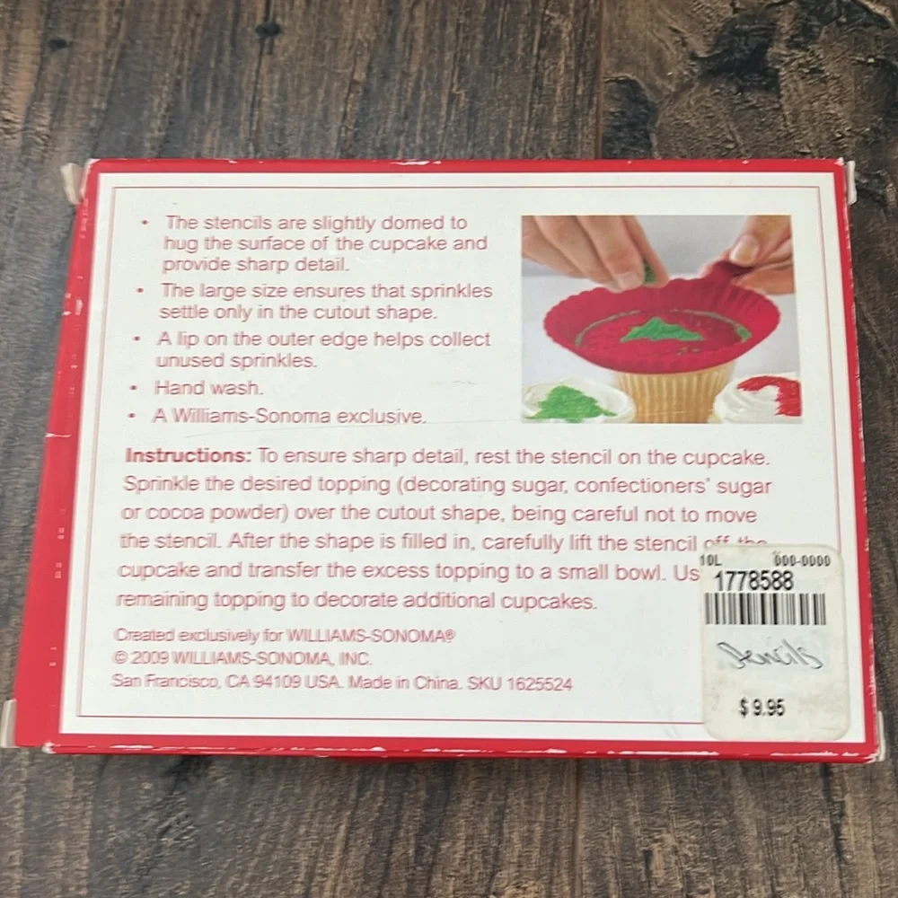 Williams Sonoma holiday cupcake stencils
